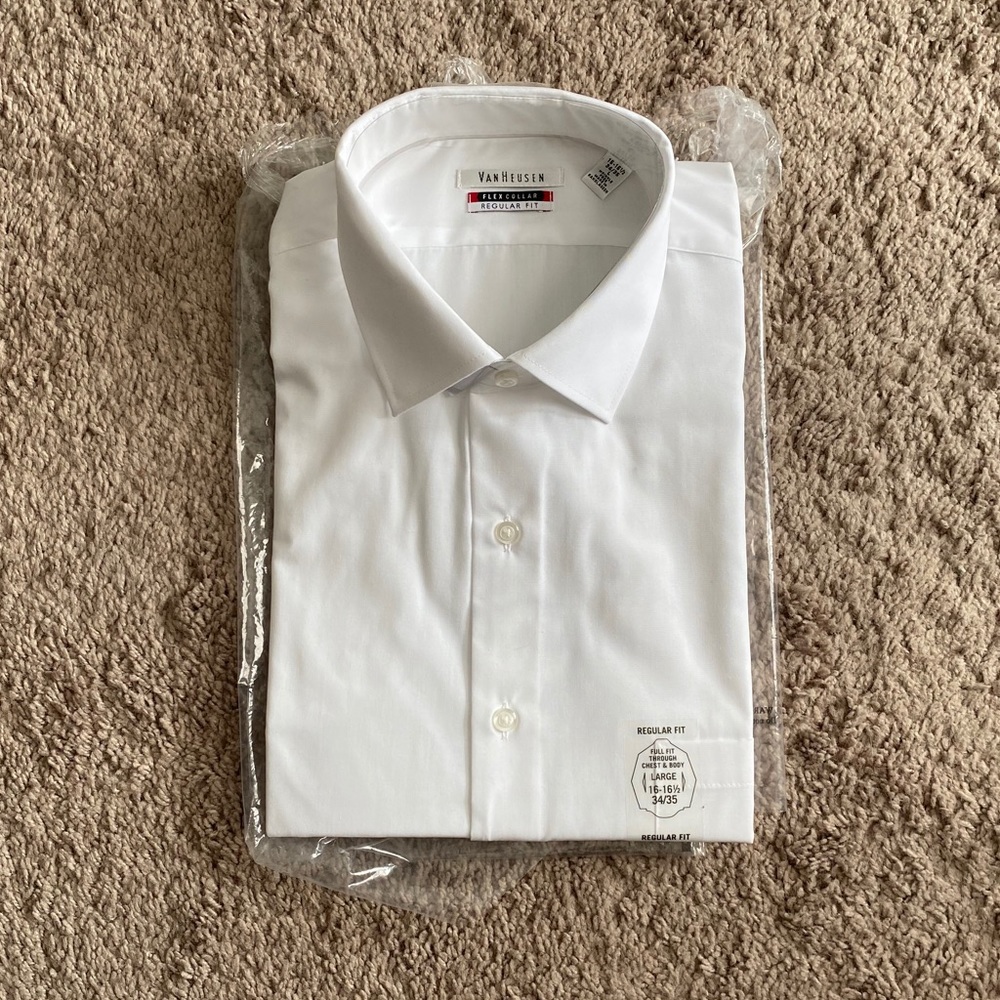 NWT Van Heusen Button Up